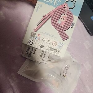 AUTHENTIC POPMART PIN FOR LOVE LETTER Y